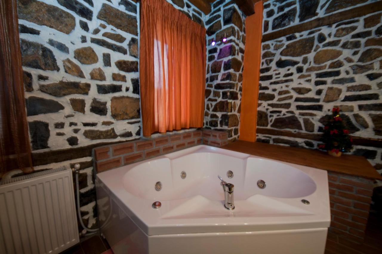 Traditional Guesthouse Siantsis ปาลีออส อากีออส อาตานาซีออส ภายนอก รูปภาพ