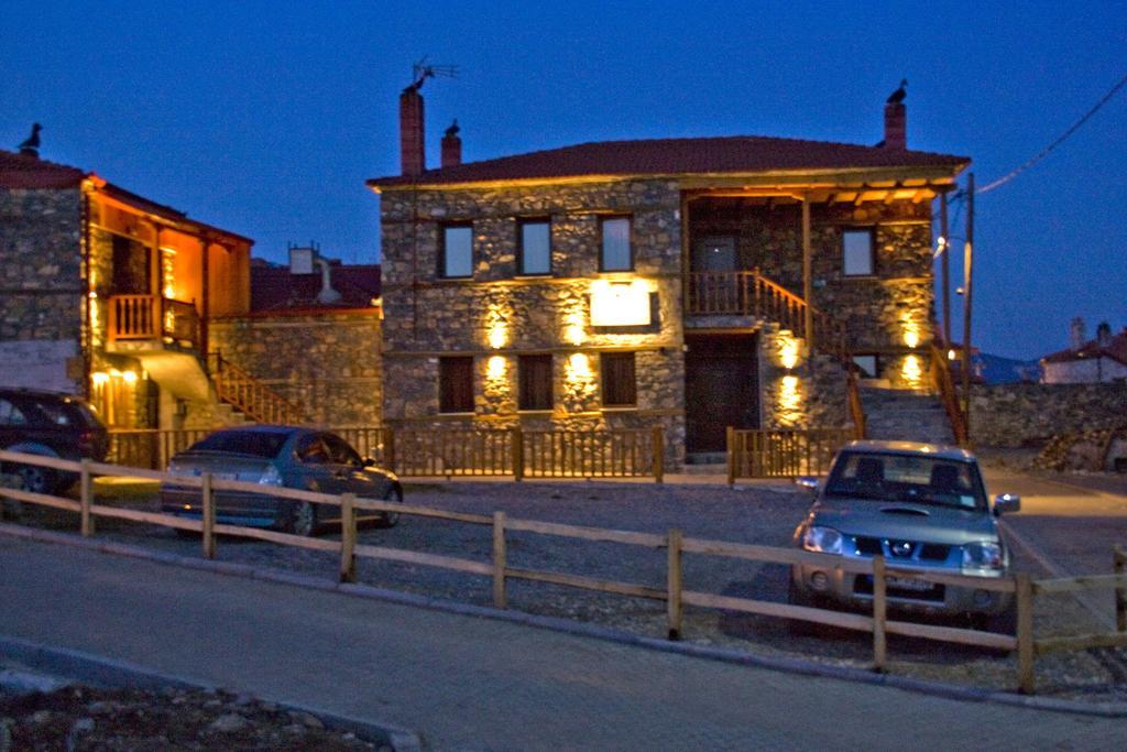 Traditional Guesthouse Siantsis ปาลีออส อากีออส อาตานาซีออส ภายนอก รูปภาพ