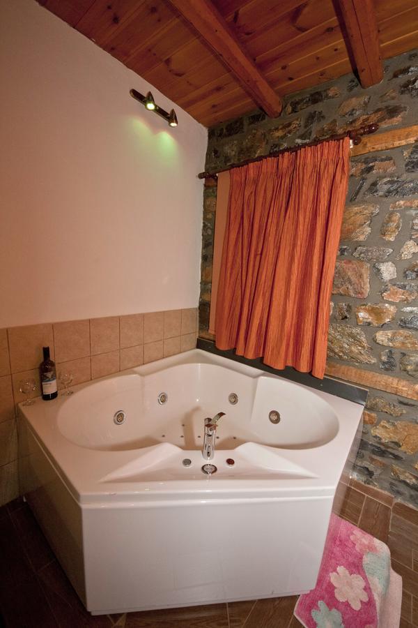 Traditional Guesthouse Siantsis ปาลีออส อากีออส อาตานาซีออส ภายนอก รูปภาพ